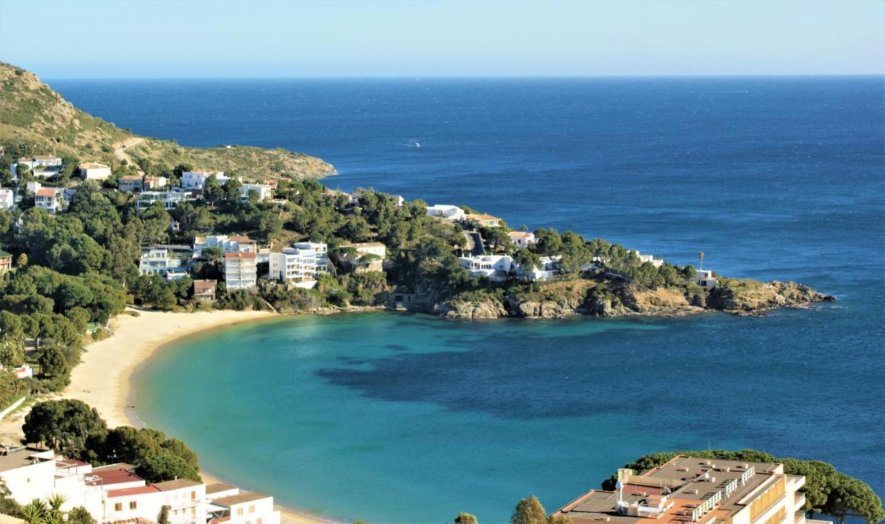 Apartamento En Roses Con Parking Y Piscina Apartment Exterior foto
